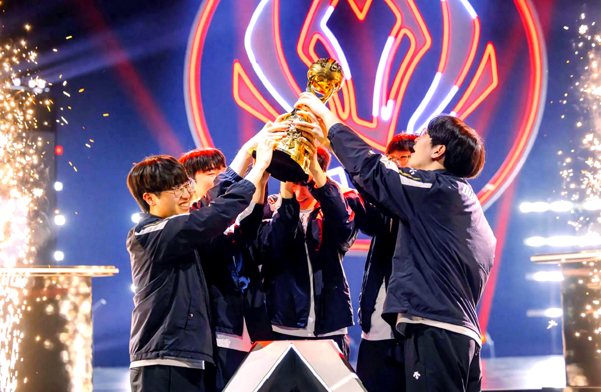 GEN力克LGD，Deft线上压制力十足鏖战多局八强赛，强势挺进下一轮