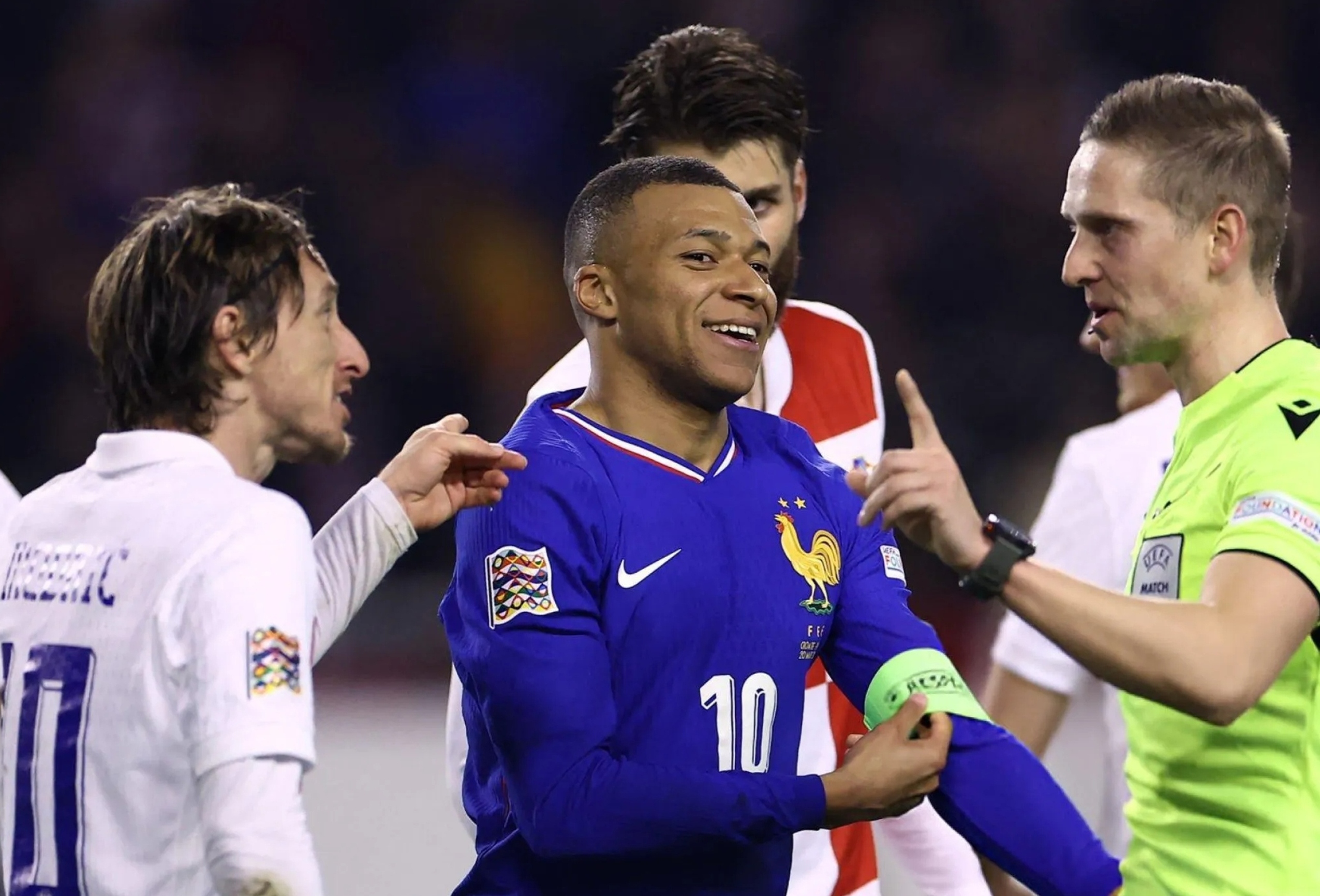 皇马鏖战日本,莫德里奇状态火热 皇马鏖战日本,莫德里奇状态火热